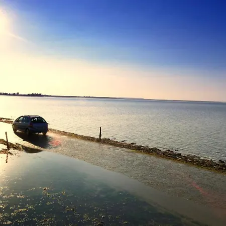 Maison Avec Jardin à 400m De La Des Sableaux Casa vacanze Noirmoutier-en-l'Ile