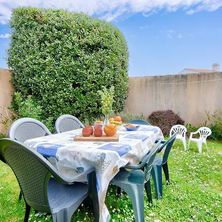 Maison Avec Jardin A 400m De La Des Sableaux Holiday home Noirmoutier-en-l'Ile