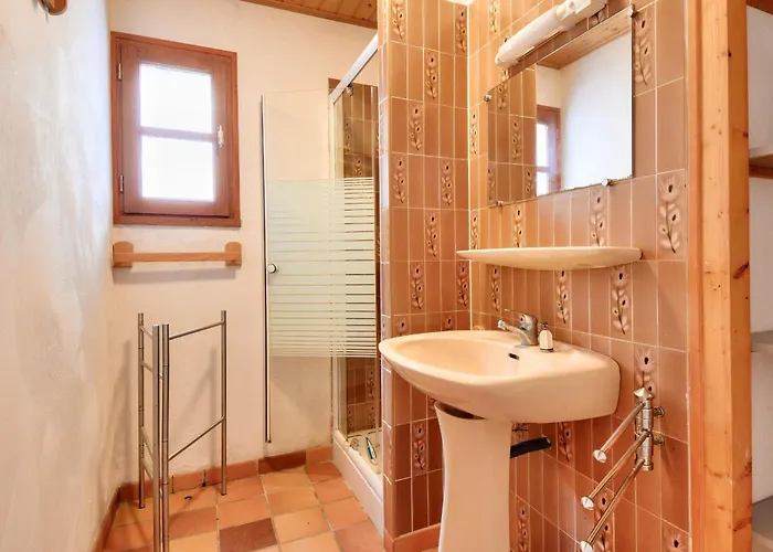 Maison Avec Jardin A 400m De La Des Sableaux 诺亚芒提亚