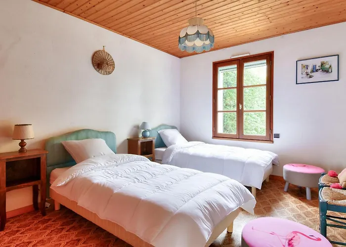 Maison Avec Jardin A 400m De La Des Sableaux 度假居